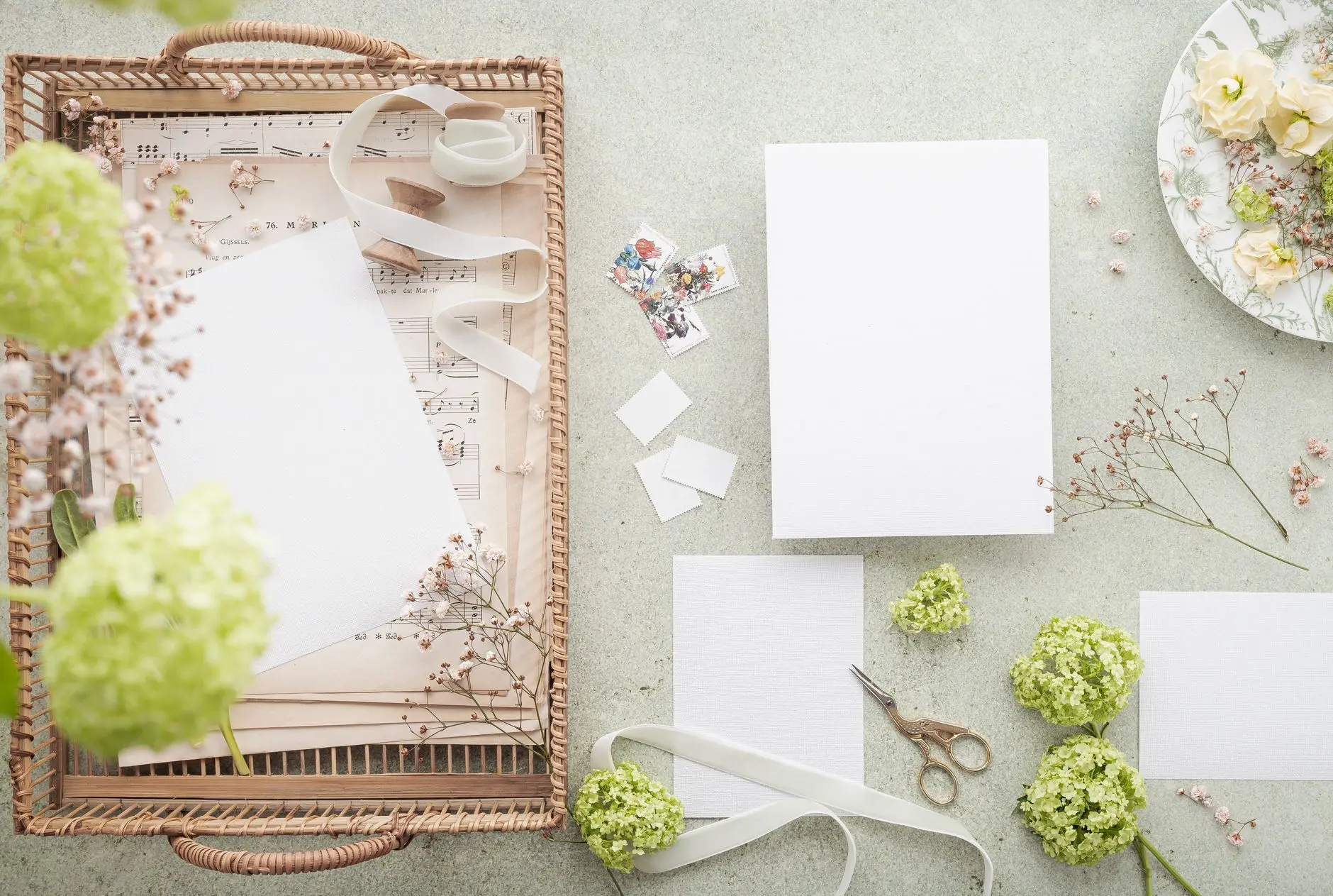 Save the Dates: When to Send, What to Say, What to Skip